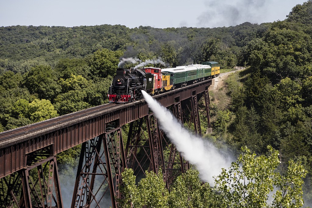 Boone & Scenic Valley Railroad railway photograph