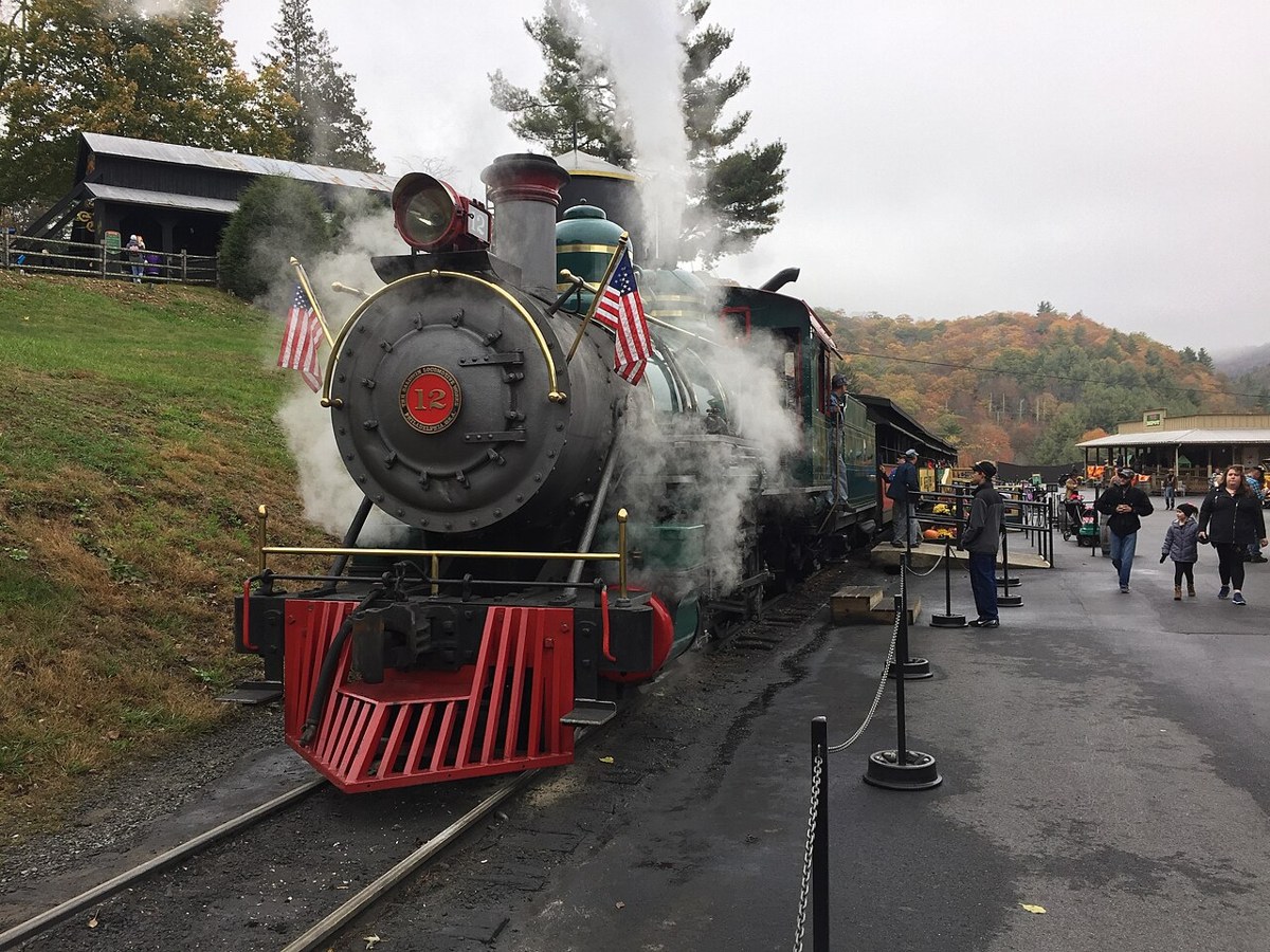 Tweetsie Railroad railway photograph